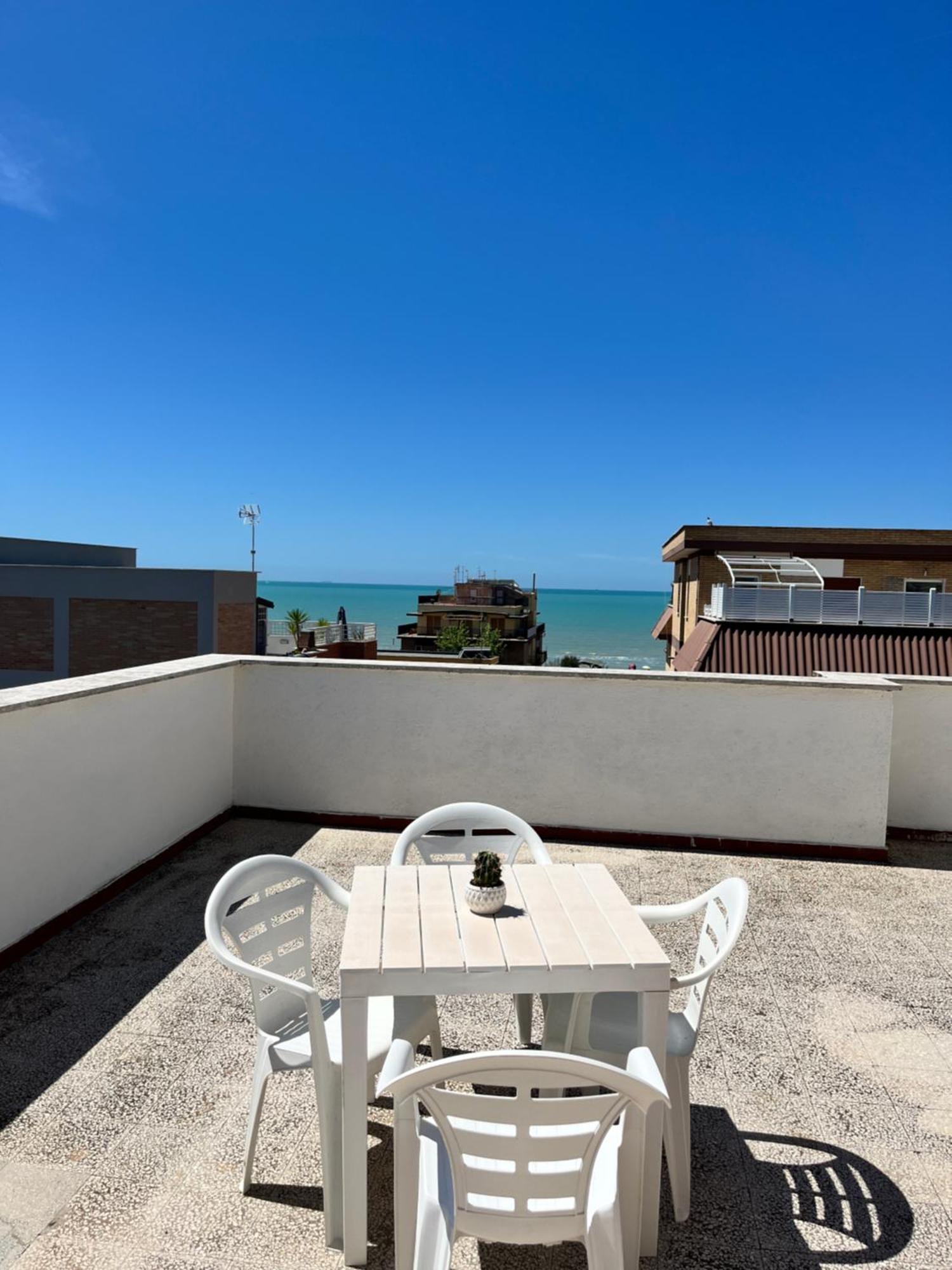 Apartment Attico Vista Mare Torvaianica